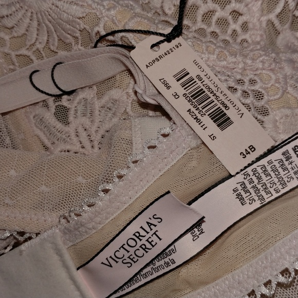 Victoria S Secret Intimates Sleepwear Nwt Vs Dream Angels High Neck Crochet Nude 34b